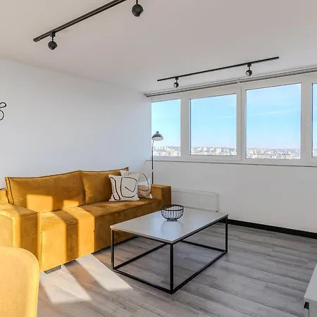 77 Views By Inshi Lvov