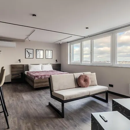 77 Views By Inshi Apartmán Lvov