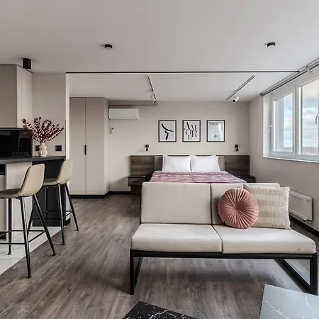 77 Views By Inshi Lvov