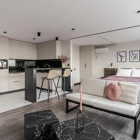 77 Views By Inshi Διαμέρισμα