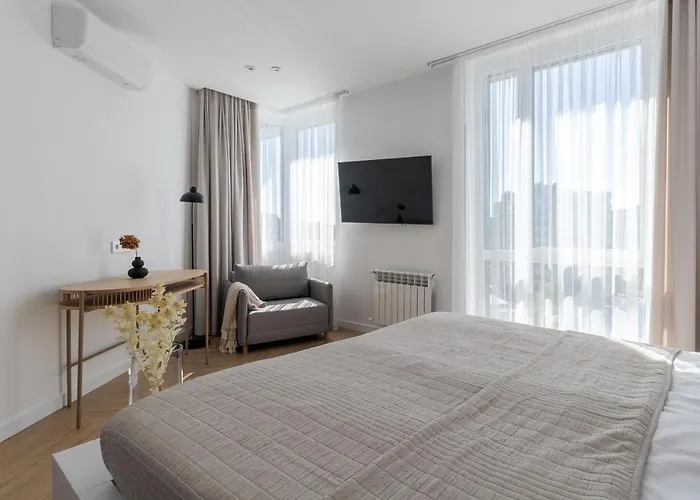 Apartment 77 Views By Inshi Lviv