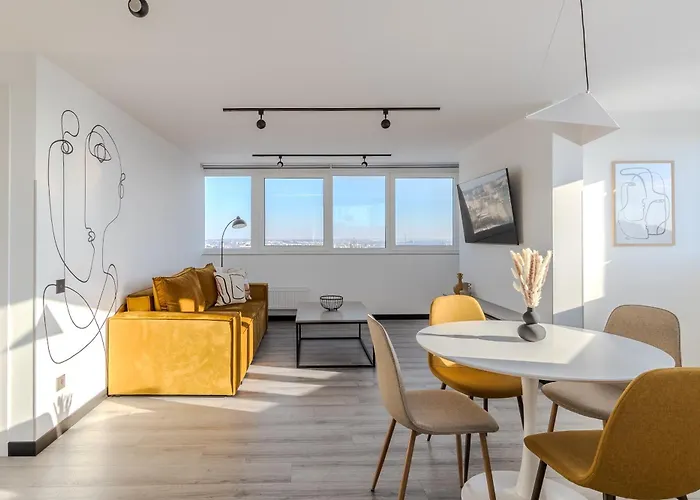 77 Views By Inshi Апартаменты