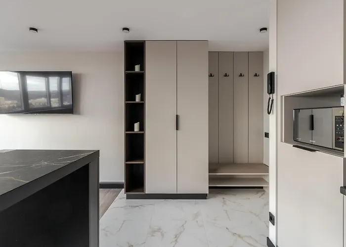 Apartment 77 Views By Inshi *