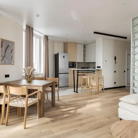 77 Views By Inshi Apartament Lwów