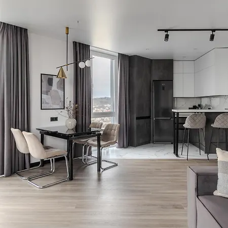 Apartament 77 Views By Inshi